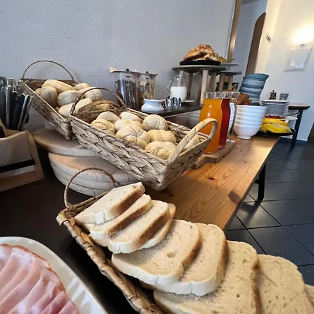 Florian Hotel Selčan